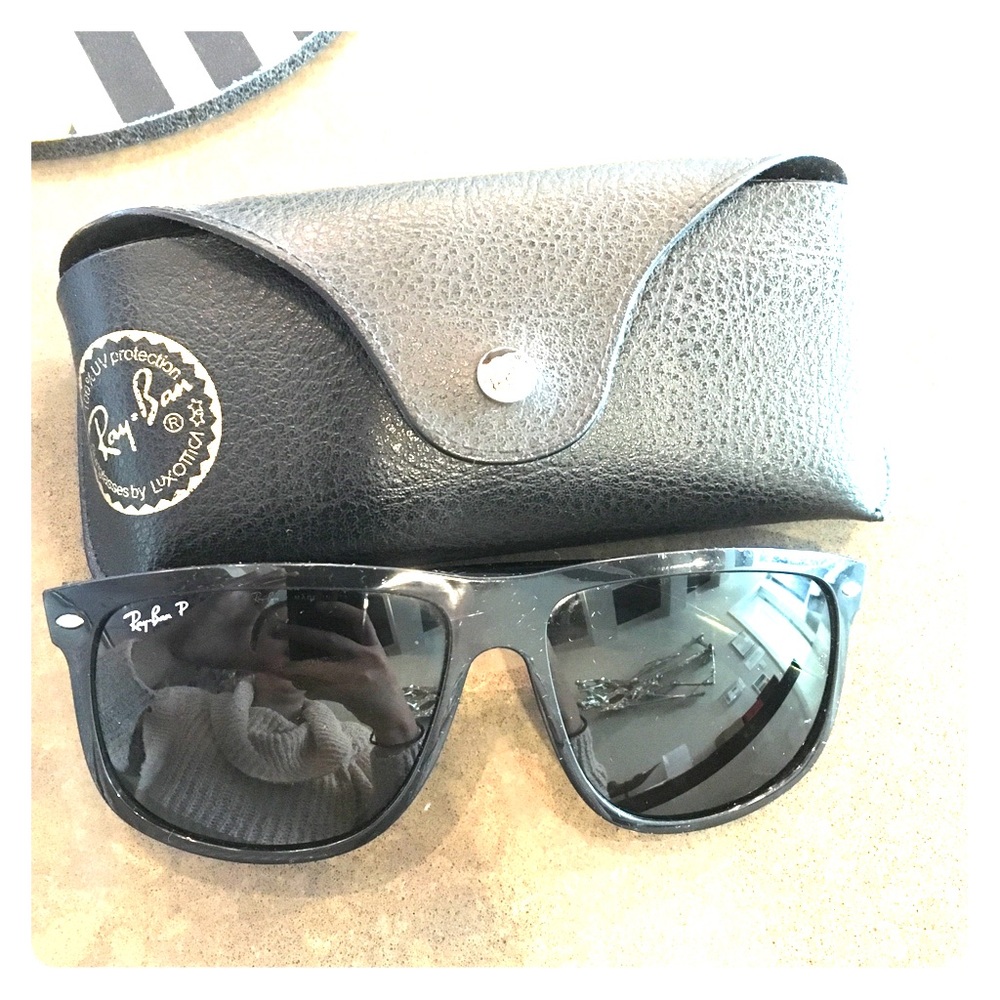 Boyfriend style ray bans (used)
